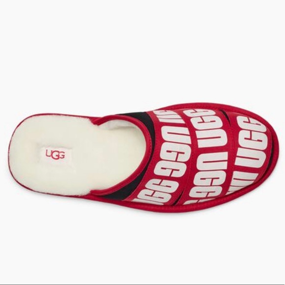 UGG Men's SCUFF GRAPHIC BAND SLIPPERS Color: RED/ BLACK/ WHITE - Picture 4 of 5